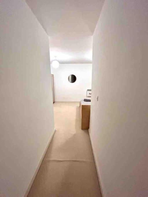 Apartment O2 Excel Airport